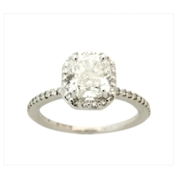 18K Cushion Cut Diamond Very Lovely - Picture 3 of 3